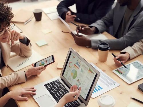 选择本地杭州讨债公司还是外地讨债公司更有优势?对比分析